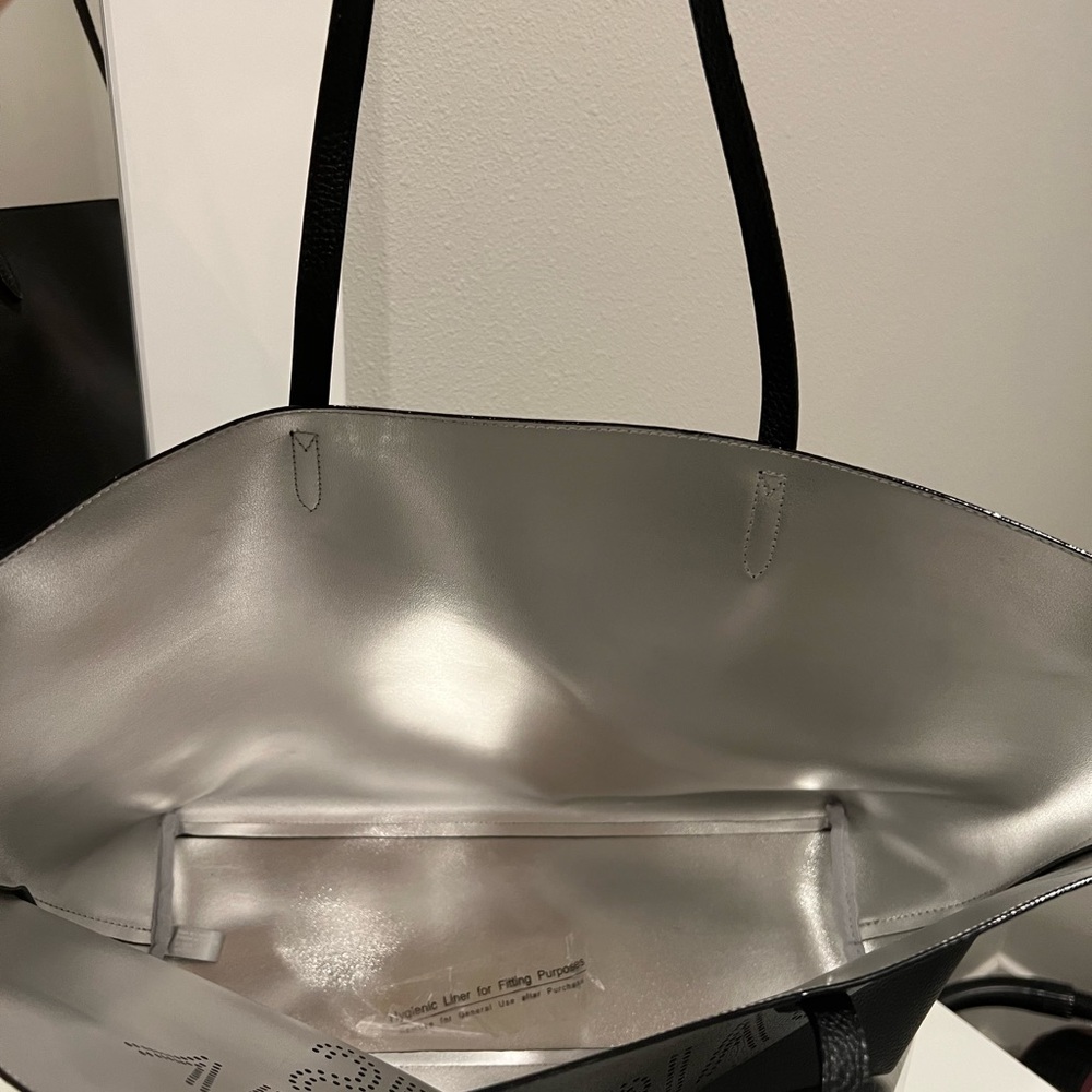 Handbag for sale